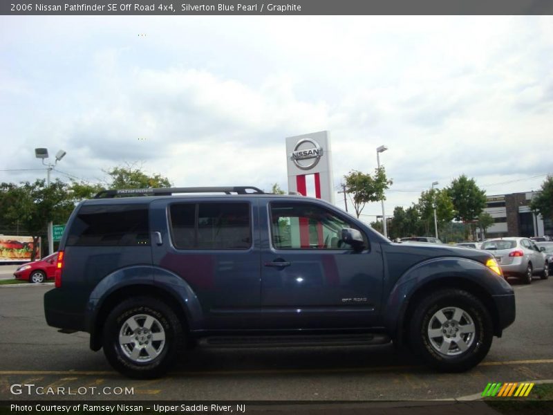 Silverton Blue Pearl / Graphite 2006 Nissan Pathfinder SE Off Road 4x4