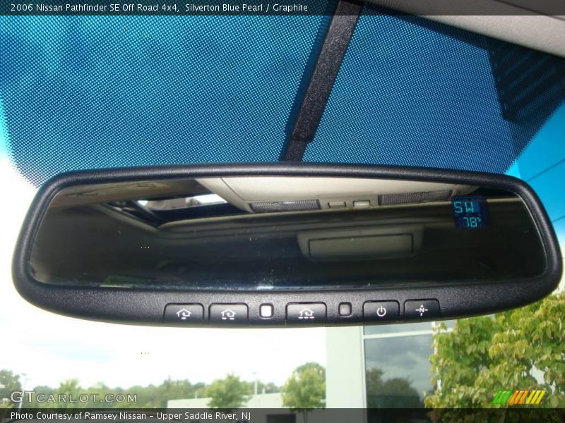 Silverton Blue Pearl / Graphite 2006 Nissan Pathfinder SE Off Road 4x4