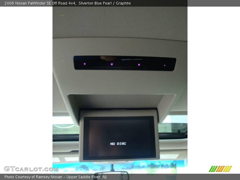 Silverton Blue Pearl / Graphite 2006 Nissan Pathfinder SE Off Road 4x4