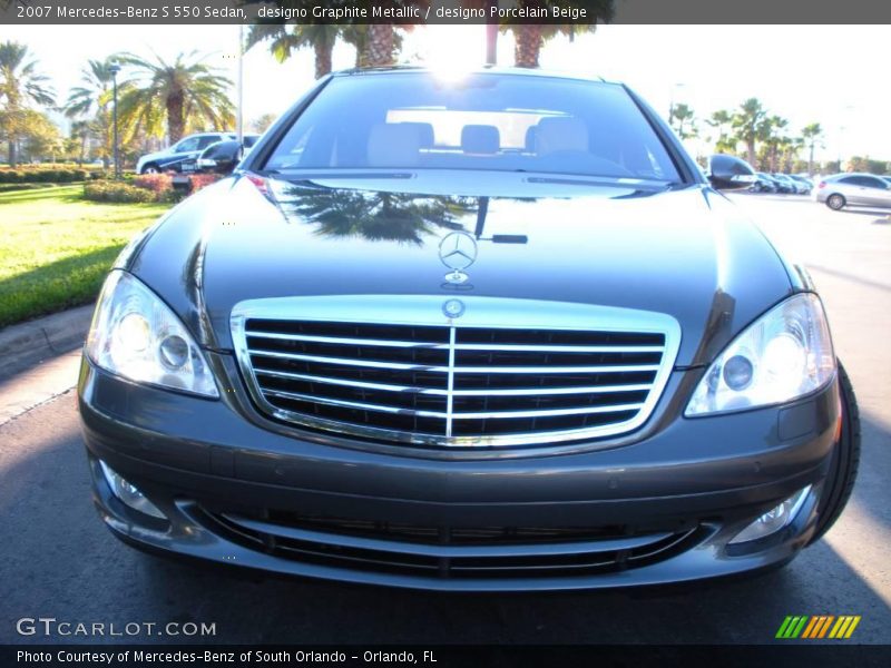 designo Graphite Metallic / designo Porcelain Beige 2007 Mercedes-Benz S 550 Sedan