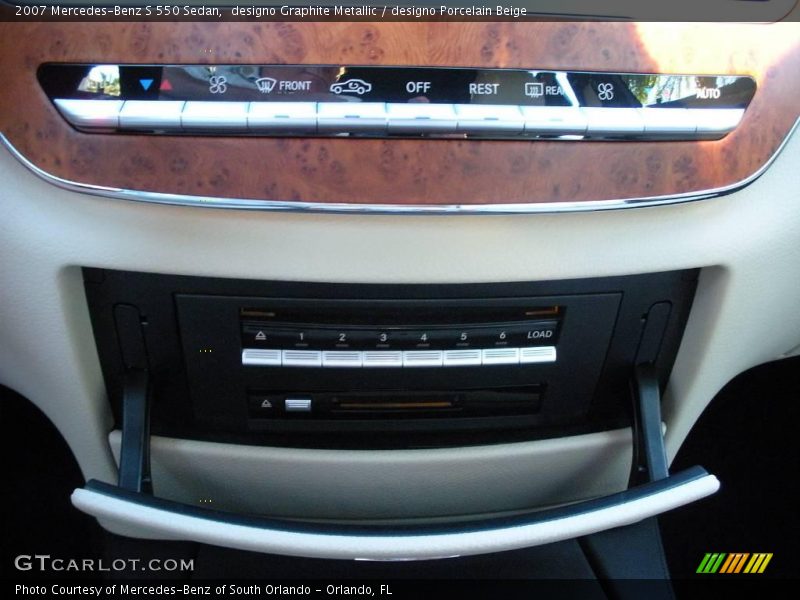 designo Graphite Metallic / designo Porcelain Beige 2007 Mercedes-Benz S 550 Sedan