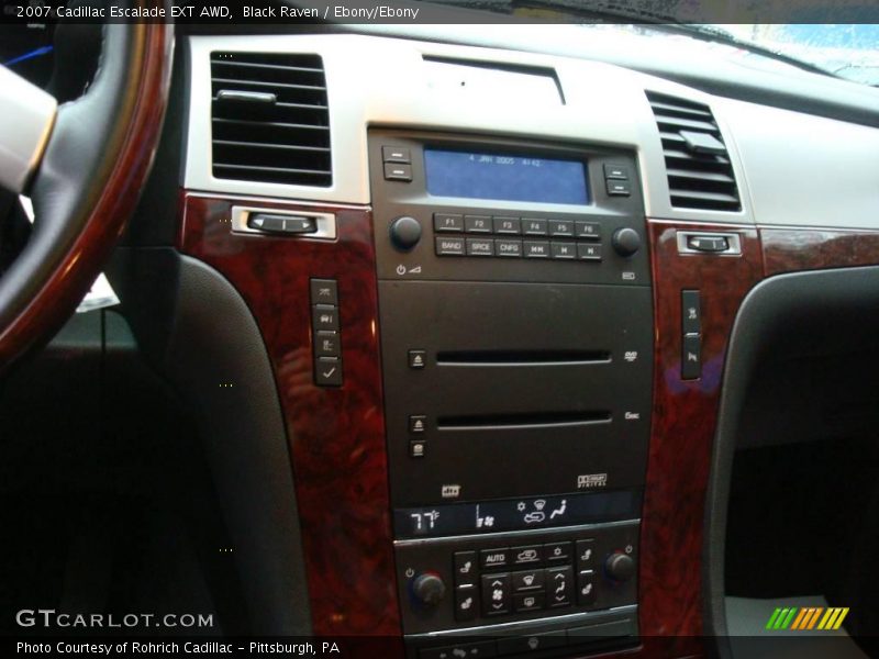 Black Raven / Ebony/Ebony 2007 Cadillac Escalade EXT AWD