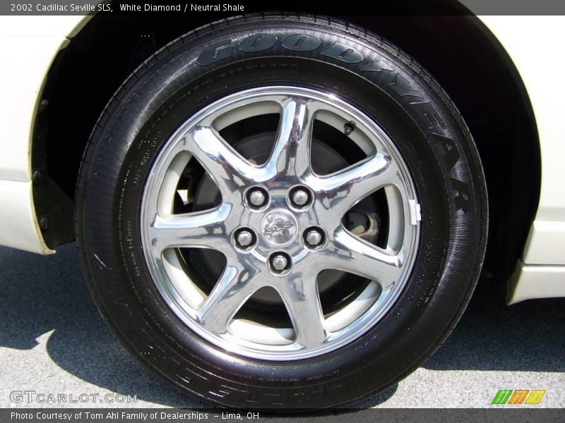 White Diamond / Neutral Shale 2002 Cadillac Seville SLS