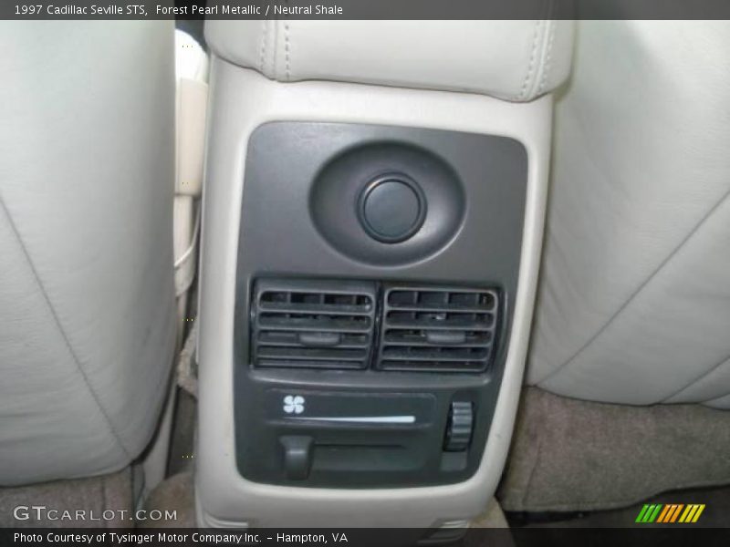 Forest Pearl Metallic / Neutral Shale 1997 Cadillac Seville STS