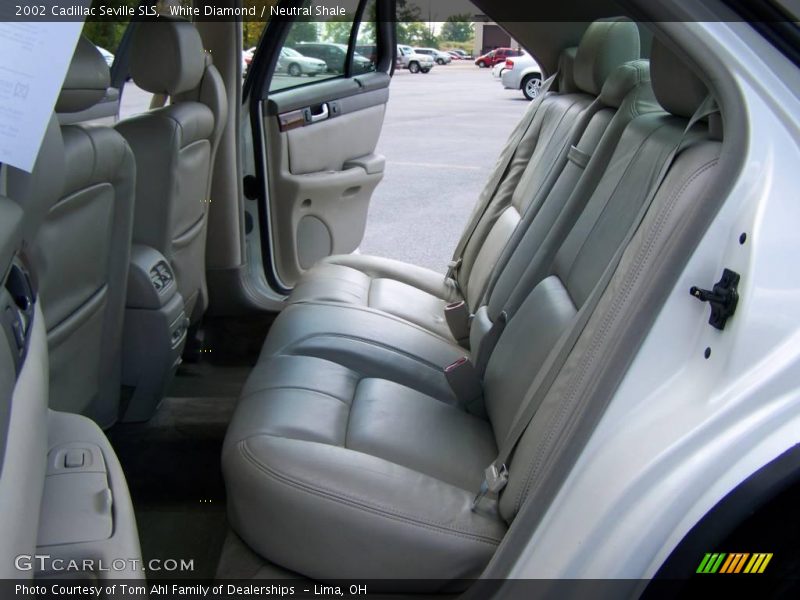 White Diamond / Neutral Shale 2002 Cadillac Seville SLS