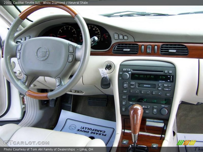 White Diamond / Neutral Shale 2002 Cadillac Seville SLS