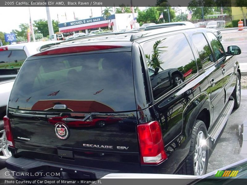 Black Raven / Shale 2005 Cadillac Escalade ESV AWD