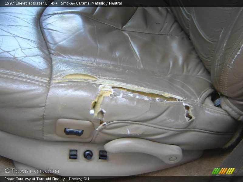 Smokey Caramel Metallic / Neutral 1997 Chevrolet Blazer LT 4x4