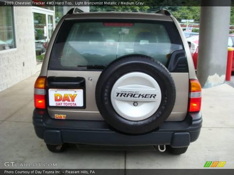 Light Bronzemist Metallic / Medium Gray 2003 Chevrolet Tracker 4WD Hard Top
