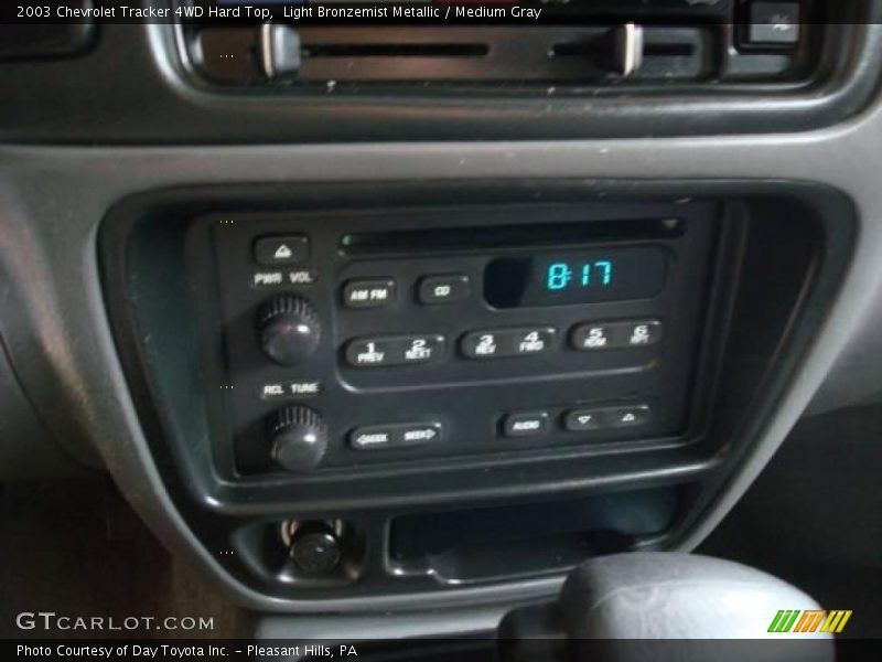 Light Bronzemist Metallic / Medium Gray 2003 Chevrolet Tracker 4WD Hard Top