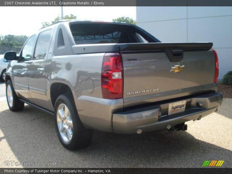 Graystone Metallic / Ebony 2007 Chevrolet Avalanche LTZ
