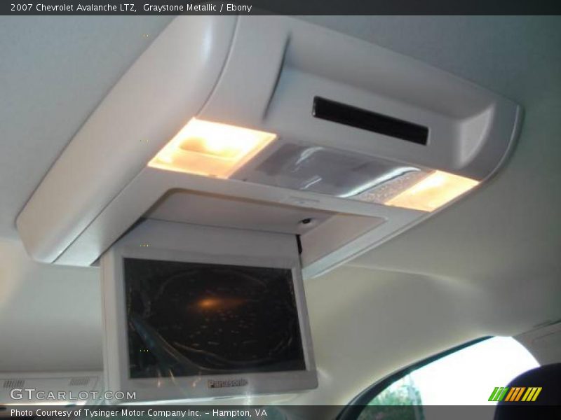 Graystone Metallic / Ebony 2007 Chevrolet Avalanche LTZ