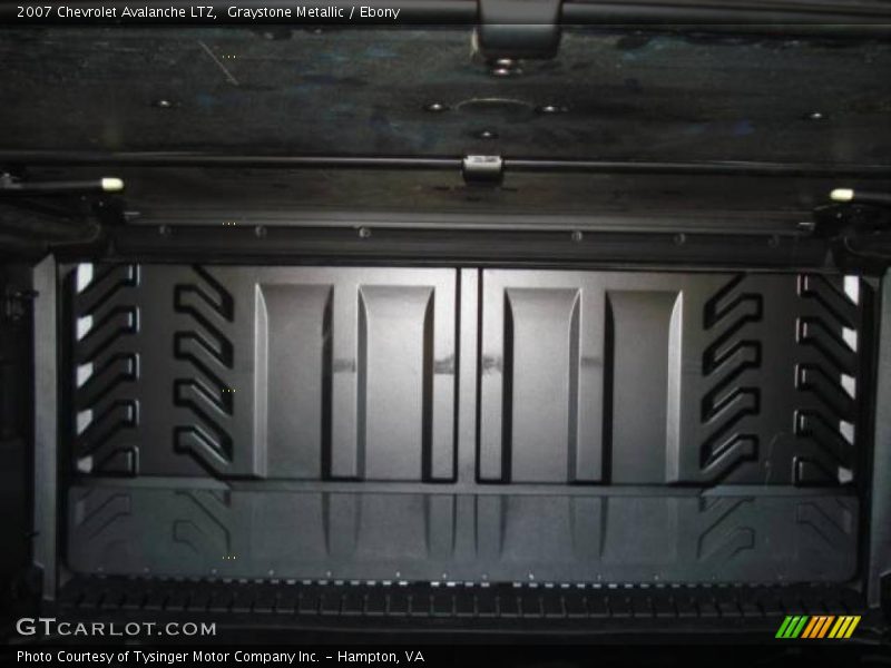 Graystone Metallic / Ebony 2007 Chevrolet Avalanche LTZ