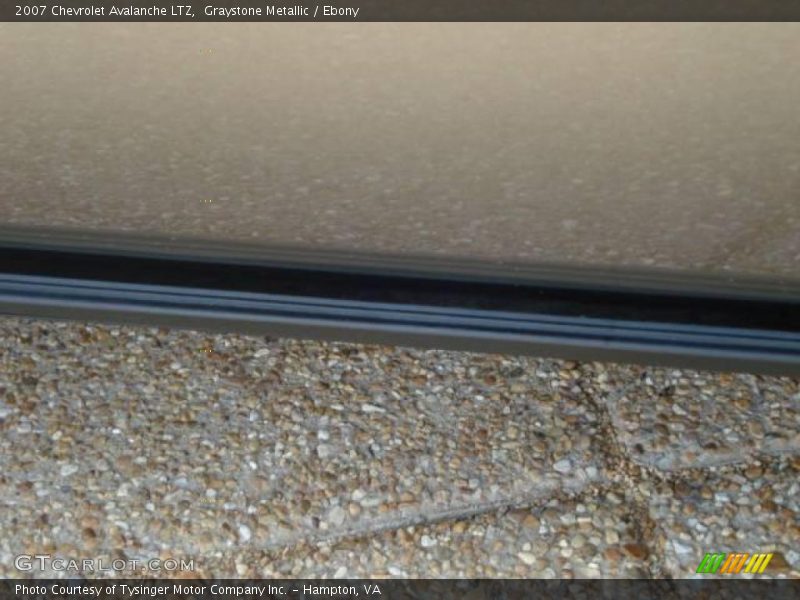 Graystone Metallic / Ebony 2007 Chevrolet Avalanche LTZ