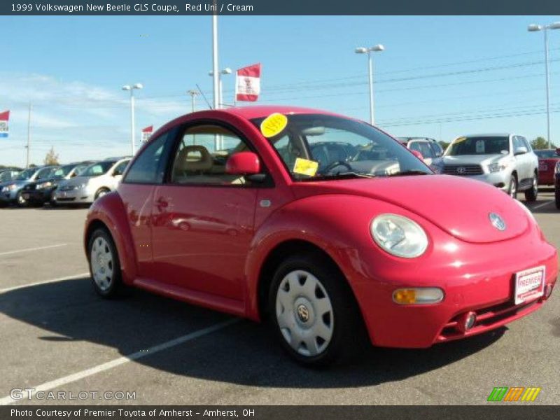 Red Uni / Cream 1999 Volkswagen New Beetle GLS Coupe