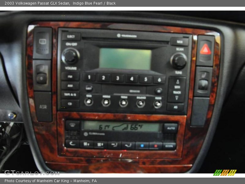 Indigo Blue Pearl / Black 2003 Volkswagen Passat GLX Sedan