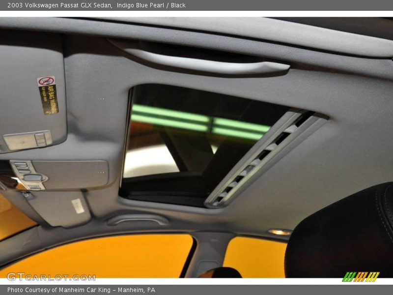 Indigo Blue Pearl / Black 2003 Volkswagen Passat GLX Sedan