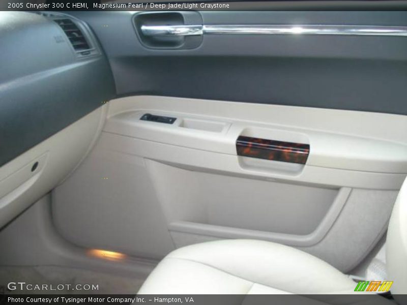 Magnesium Pearl / Deep Jade/Light Graystone 2005 Chrysler 300 C HEMI