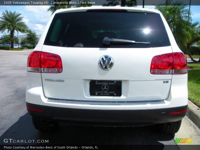 Campanella White / Pure Beige 2005 Volkswagen Touareg V6