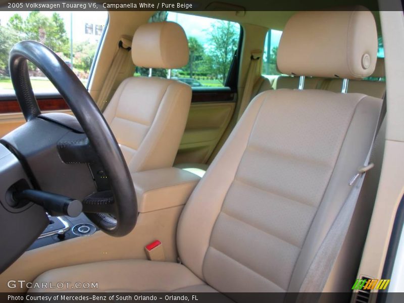 Campanella White / Pure Beige 2005 Volkswagen Touareg V6