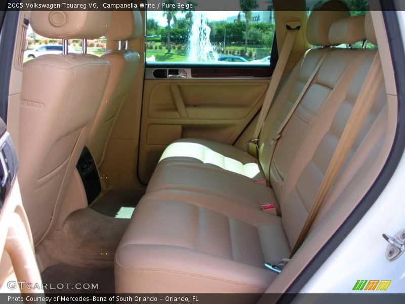 Campanella White / Pure Beige 2005 Volkswagen Touareg V6