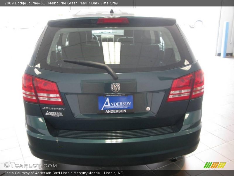 Melbourne Green Pearl / Dark Slate Gray 2009 Dodge Journey SE