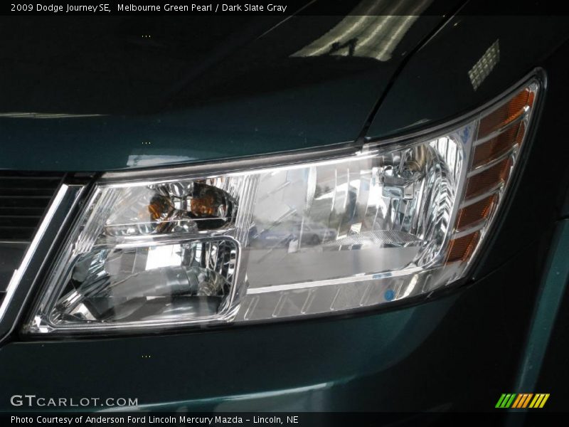 Melbourne Green Pearl / Dark Slate Gray 2009 Dodge Journey SE
