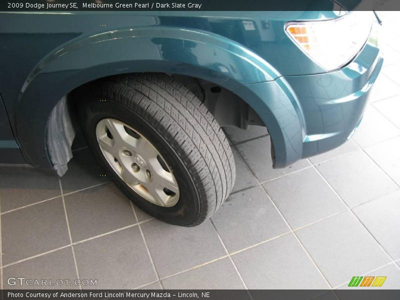 Melbourne Green Pearl / Dark Slate Gray 2009 Dodge Journey SE