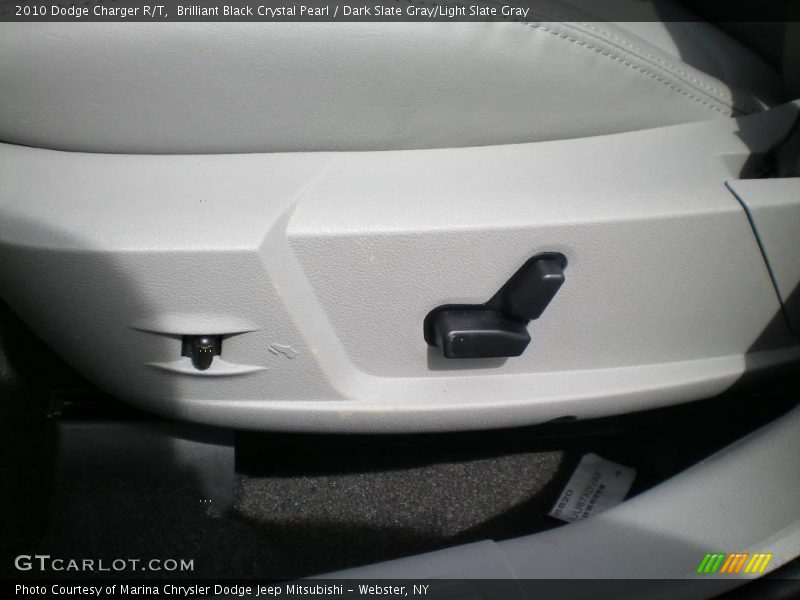 Brilliant Black Crystal Pearl / Dark Slate Gray/Light Slate Gray 2010 Dodge Charger R/T