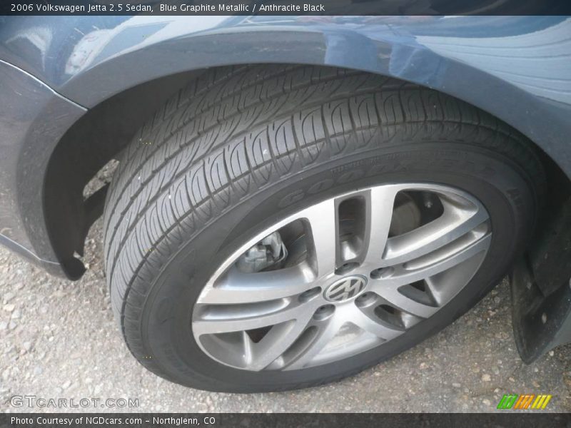 Blue Graphite Metallic / Anthracite Black 2006 Volkswagen Jetta 2.5 Sedan