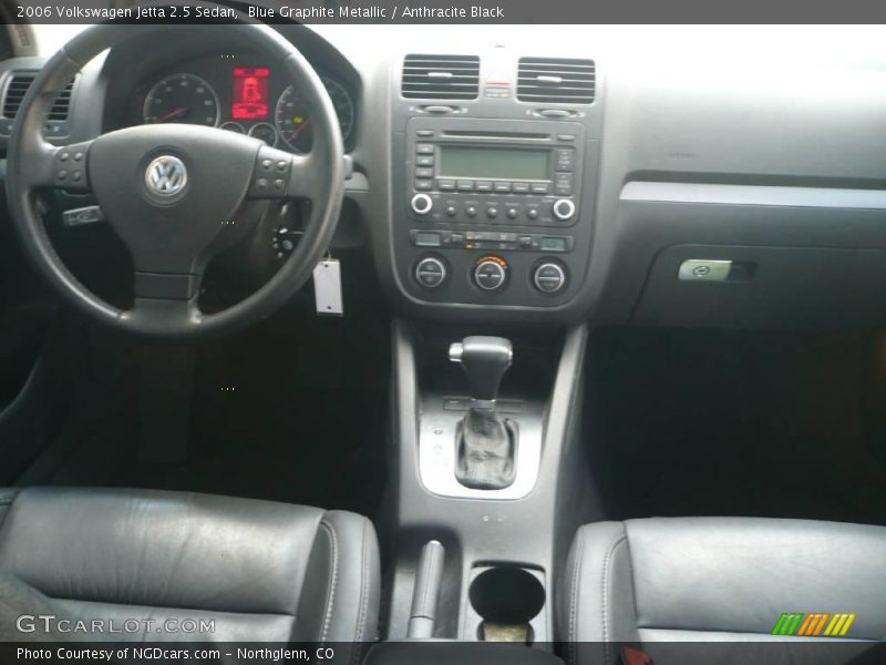 Blue Graphite Metallic / Anthracite Black 2006 Volkswagen Jetta 2.5 Sedan