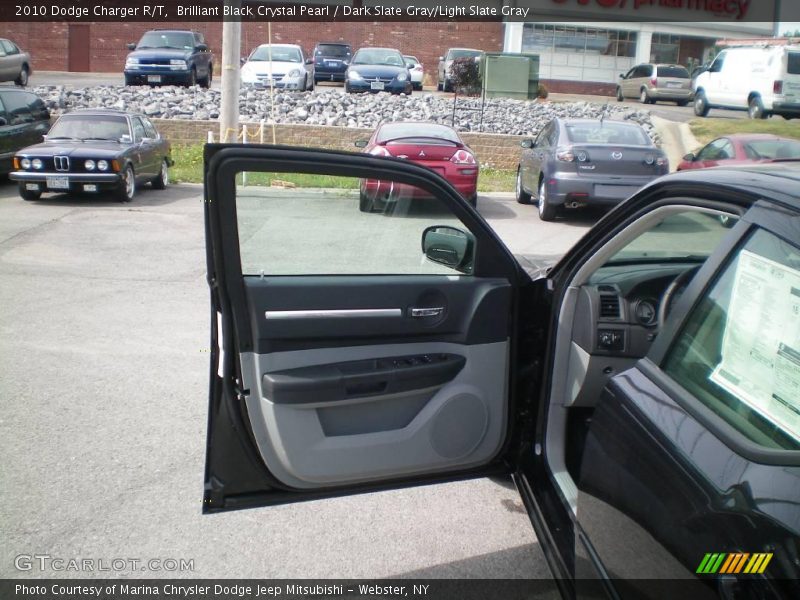 Brilliant Black Crystal Pearl / Dark Slate Gray/Light Slate Gray 2010 Dodge Charger R/T