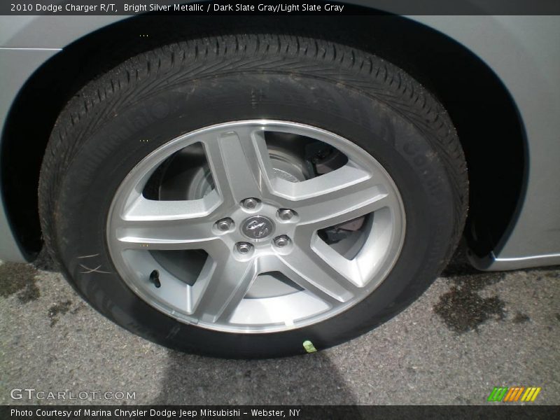 Bright Silver Metallic / Dark Slate Gray/Light Slate Gray 2010 Dodge Charger R/T