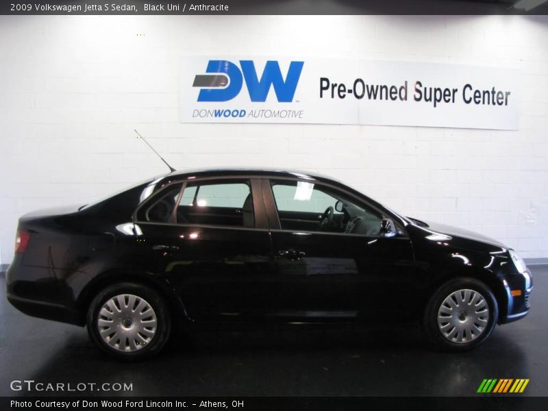 Black Uni / Anthracite 2009 Volkswagen Jetta S Sedan