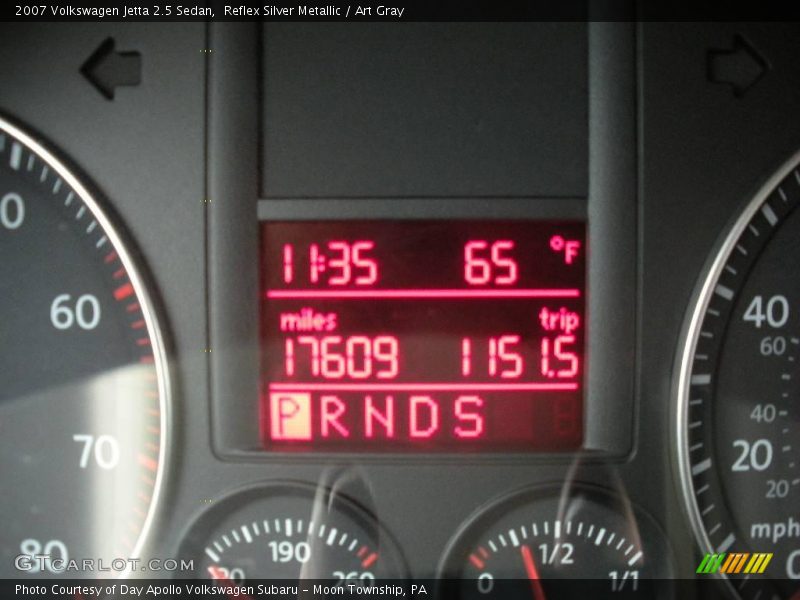 Reflex Silver Metallic / Art Gray 2007 Volkswagen Jetta 2.5 Sedan
