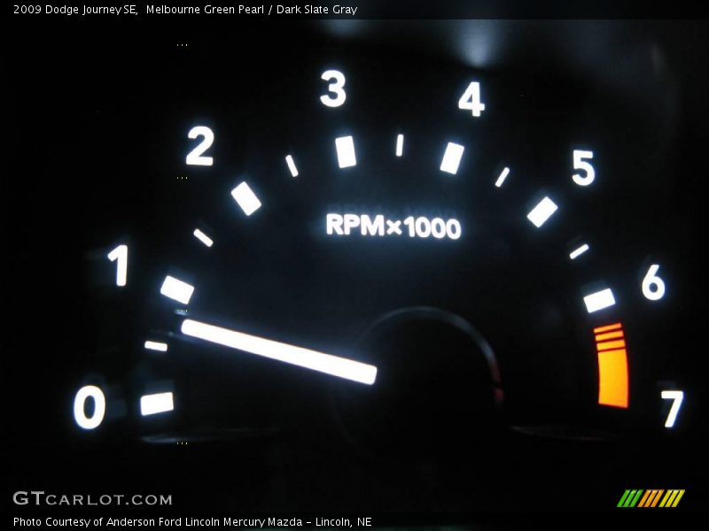 Melbourne Green Pearl / Dark Slate Gray 2009 Dodge Journey SE