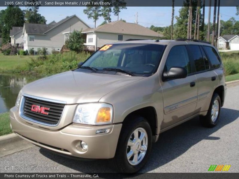 Sand Beige Metallic / Light Tan/Ebony 2005 GMC Envoy SLT