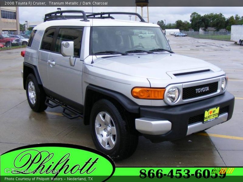 Titanium Metallic / Dark Charcoal 2008 Toyota FJ Cruiser