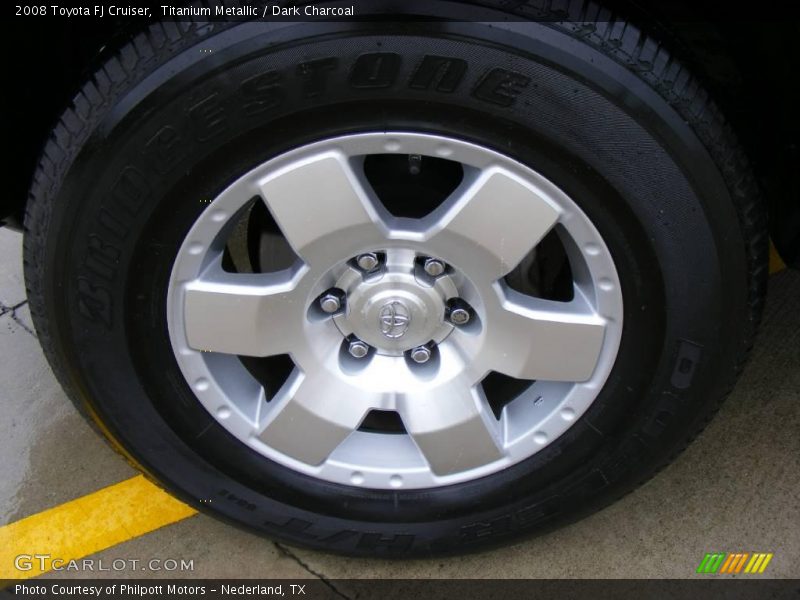 Titanium Metallic / Dark Charcoal 2008 Toyota FJ Cruiser