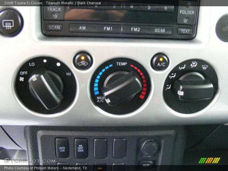 Titanium Metallic / Dark Charcoal 2008 Toyota FJ Cruiser