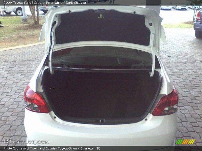 Polar White / Dark Charcoal 2009 Toyota Yaris S Sedan