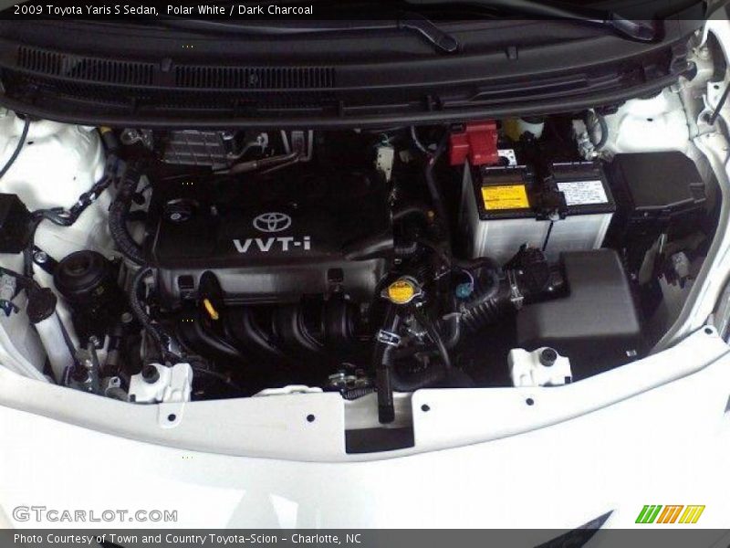 Polar White / Dark Charcoal 2009 Toyota Yaris S Sedan
