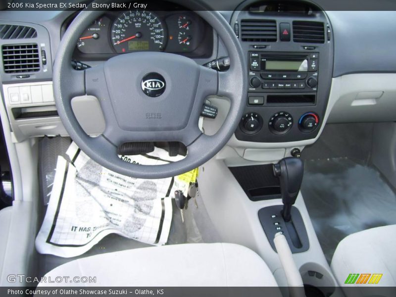 Ebony Black / Gray 2006 Kia Spectra EX Sedan
