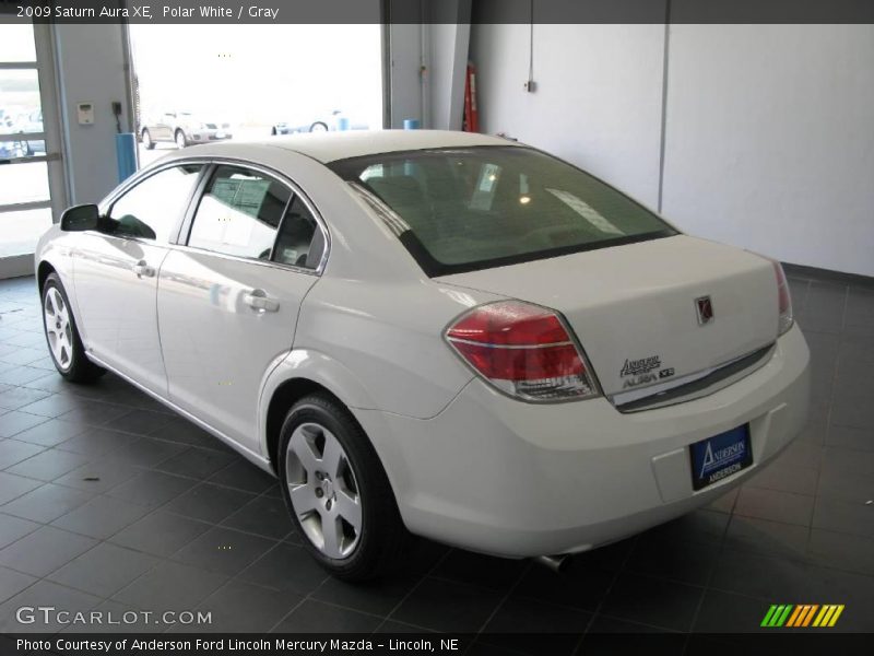 Polar White / Gray 2009 Saturn Aura XE