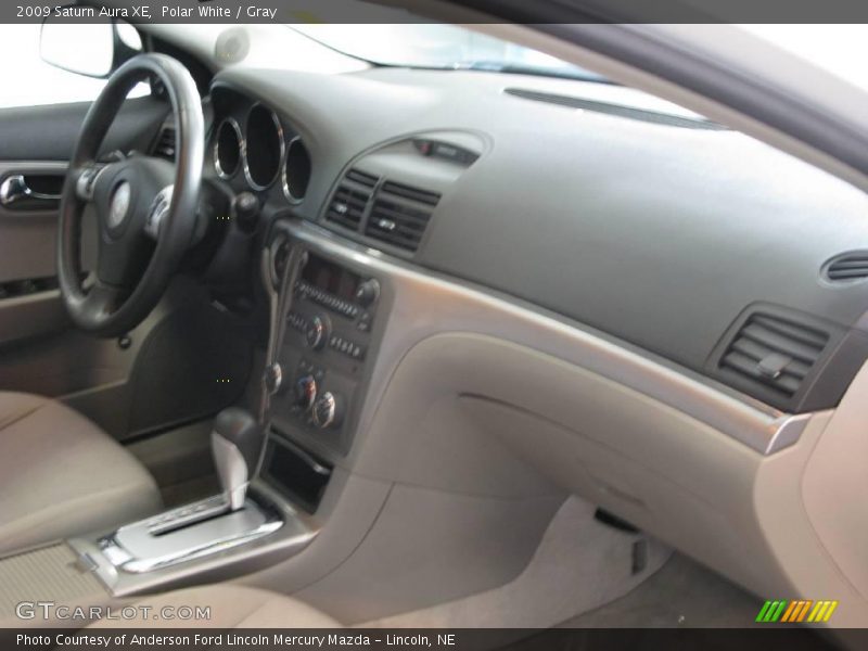 Polar White / Gray 2009 Saturn Aura XE