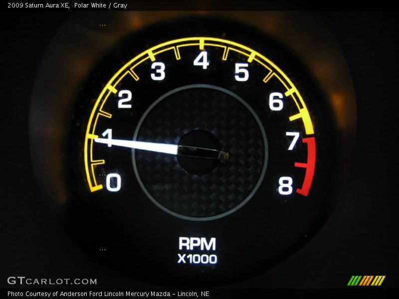 Polar White / Gray 2009 Saturn Aura XE