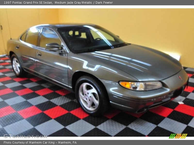 Medium Jade Gray Metallic / Dark Pewter 1997 Pontiac Grand Prix SE Sedan