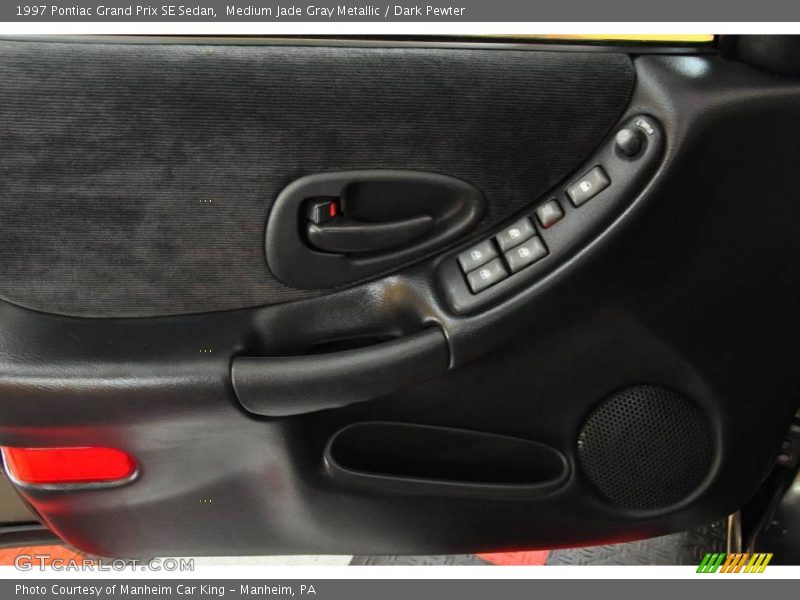 Medium Jade Gray Metallic / Dark Pewter 1997 Pontiac Grand Prix SE Sedan