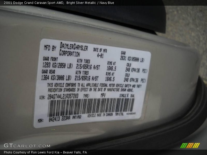 Bright Silver Metallic / Navy Blue 2001 Dodge Grand Caravan Sport AWD