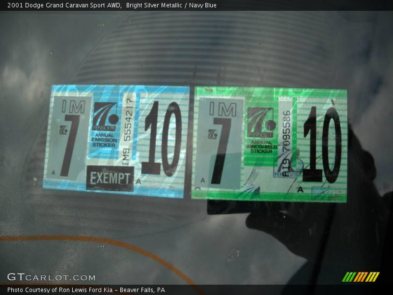 Bright Silver Metallic / Navy Blue 2001 Dodge Grand Caravan Sport AWD